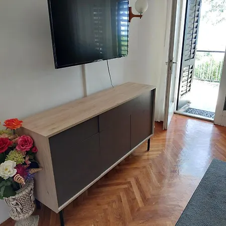 Ana Gostinjska kuća 3*