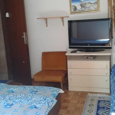 Pensjonat Ana 3*